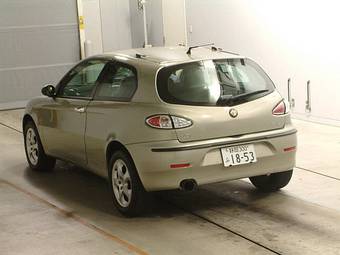 2002 Alfa Romeo 147 Pictures