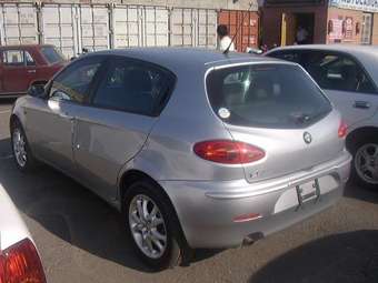 2003 Alfa Romeo 147 Pictures