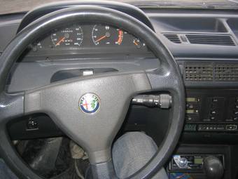 1992 Alfa Romeo 155 Images
