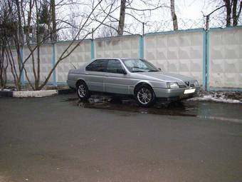 1991 Alfa Romeo 164 Pictures