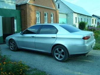 1999 Alfa Romeo 166 Pictures