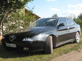 2000 Alfa Romeo 166 Pictures