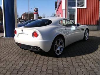 2009 Alfa Romeo 8C COMPETIZIONE Photos