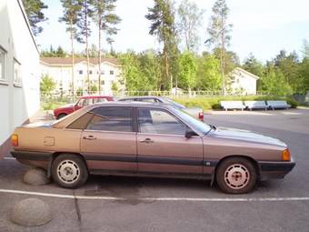 1983 Audi 100