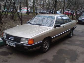 1983 Audi 100 Photos