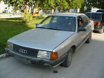 1983 Audi 100 Pictures