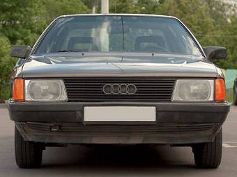 1984 Audi 100 Wallpapers