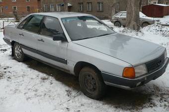 1987 Audi 100 Photos