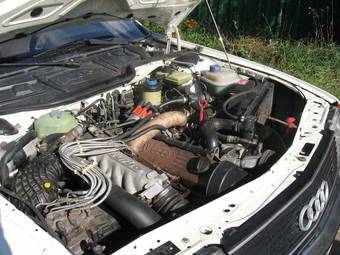 1988 Audi 100 Photos