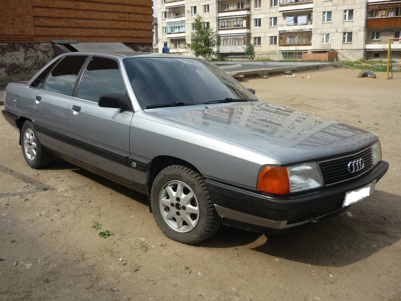 Ауди 100 1989