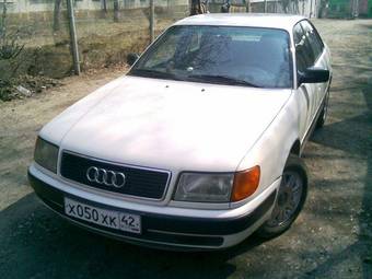 1992 Audi 100 Photos