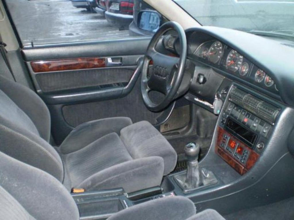 1993 Audi 100