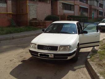 1993 Audi 100 Photos