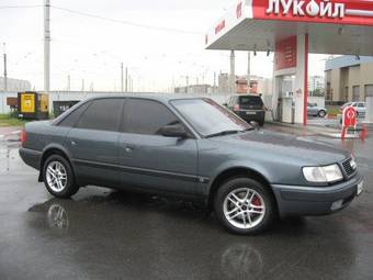 1993 Audi 100 Photos