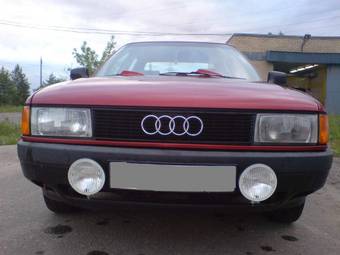 1988 Audi 80 Photos