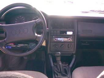 1988 Audi 80 Photos