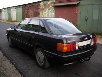 1990 Audi 80 Pictures