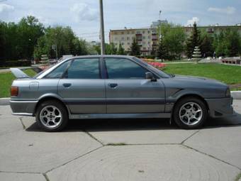 1990 Audi 80 Pictures