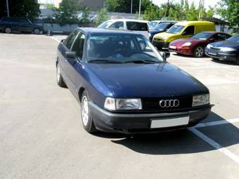 1990 Audi 80 Pictures