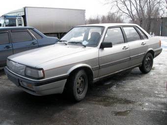 1986 Audi 90 Photos