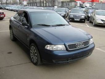 1995 Audi A4 Pictures