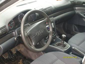 1995 Audi A4 Pictures