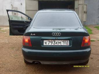 1995 Audi A4 Photos