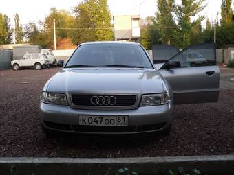 1995 Audi A4 Photos