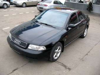 1996 Audi A4 Pictures