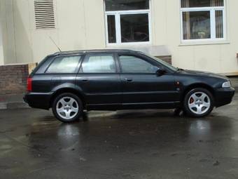 1997 Audi A4 Photos