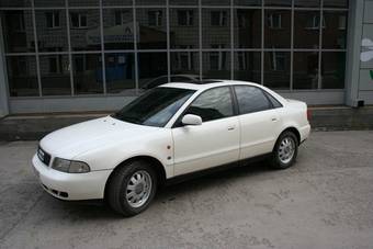 1997 Audi A4 Photos
