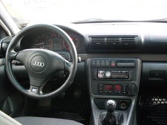 1997 Audi A4 Pictures