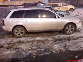 1998 Audi A4 Images