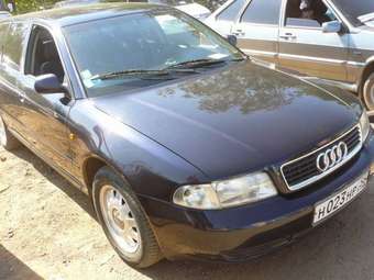 1998 Audi A4 Pictures