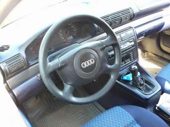 1998 Audi A4 Photos