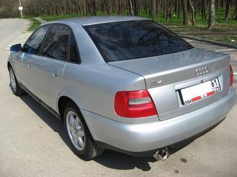 1998 Audi A4 Images