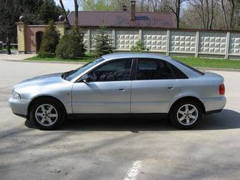 1998 Audi A4 Pictures