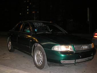 1998 Audi A4 Photos
