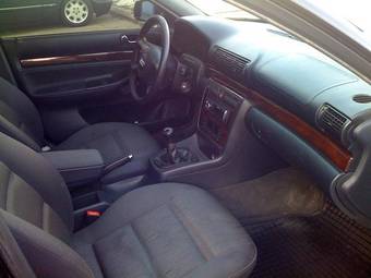1998 Audi A4 Photos
