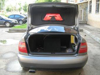 1998 Audi A4 Pictures