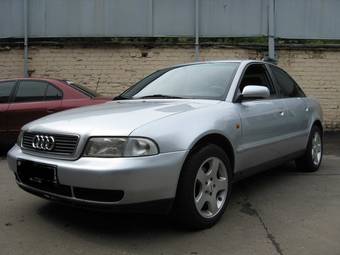 1998 Audi A4 Photos