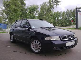 1999 Audi A4 Photos