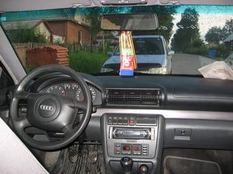 1999 Audi A4 Images