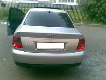 1999 Audi A4 Photos