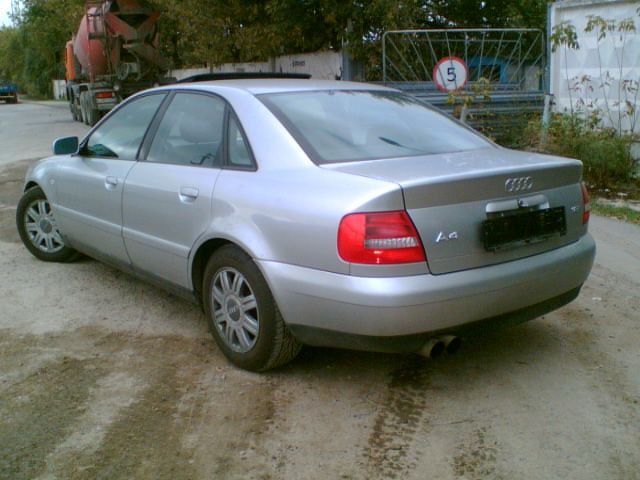 2000 Audi A4