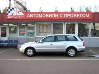 2000 Audi A4 Photos