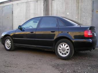 2000 Audi A4 Pictures