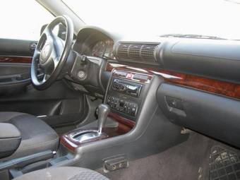 2000 Audi A4 Photos