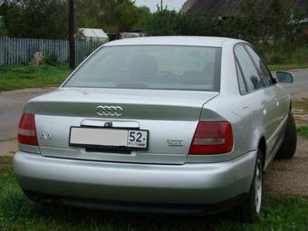 2000 Audi A4 Photos
