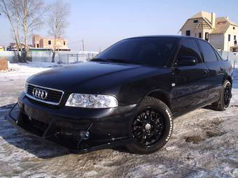 2000 Audi A4 Photos